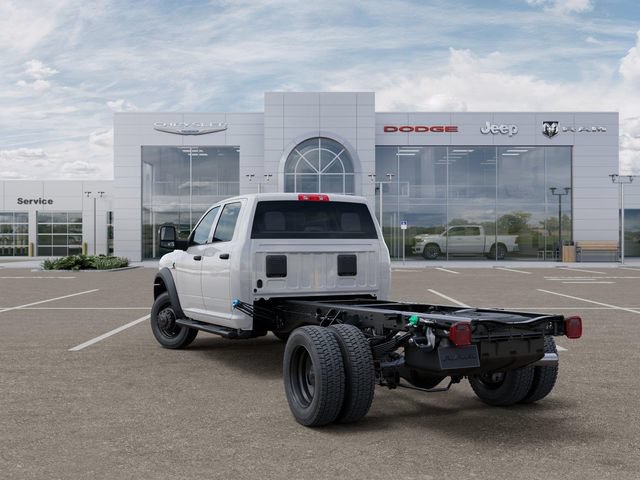 New 2026 RAM 5500 Tradesman AWD/4WD image 3