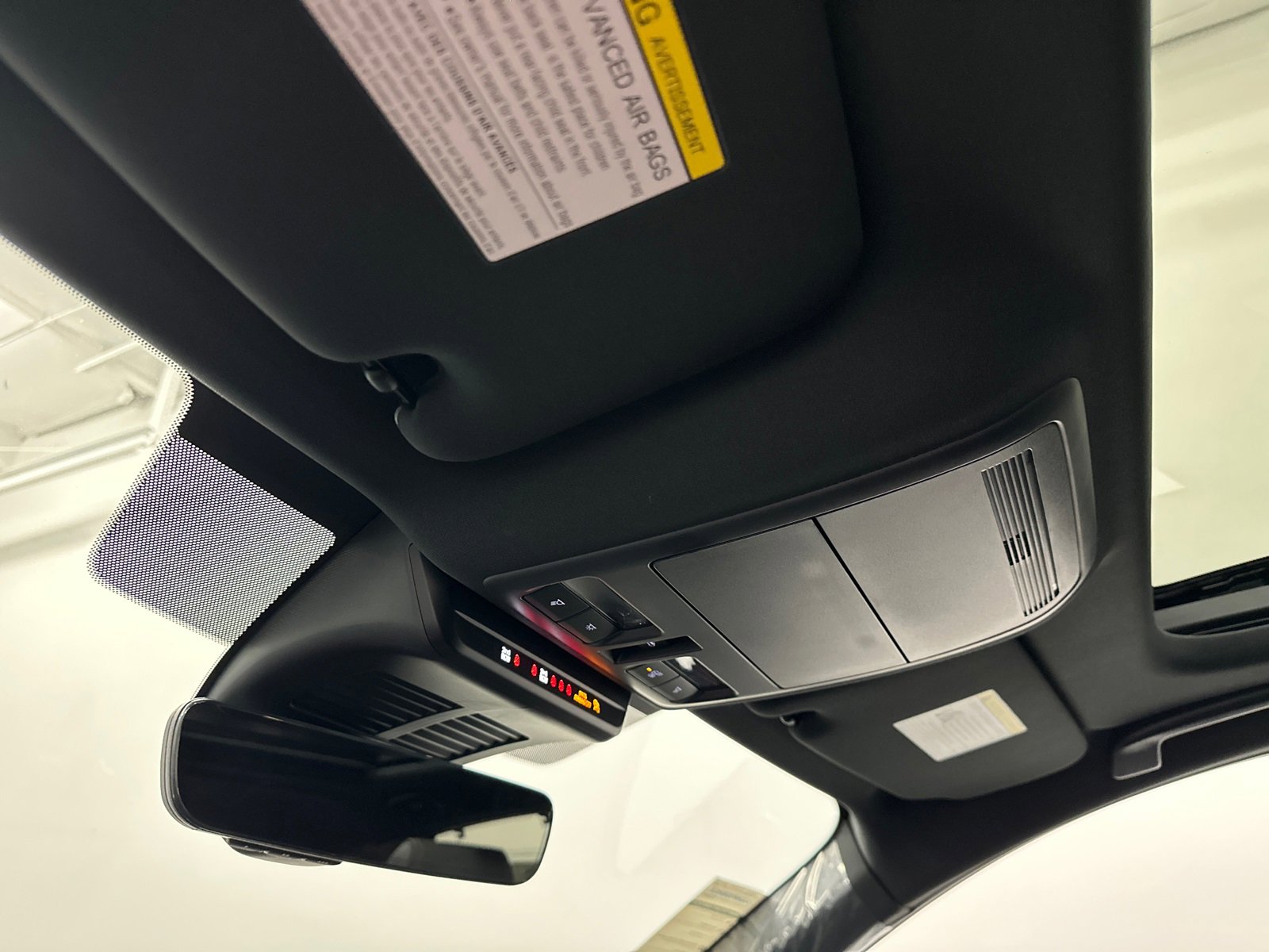 New 2025 MAZDA CX-90 Plug-In Hybrid w/ Premium Plus image 36