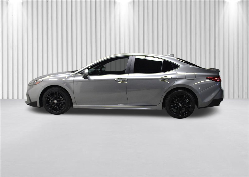 Used 2025 Toyota Camry SE w/ Convenience Package AWD/4WD image 7