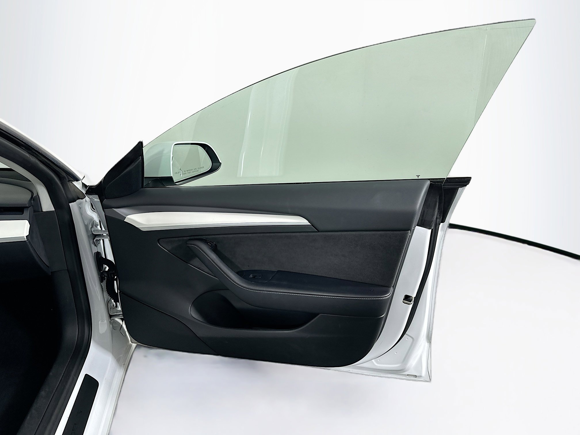 Used 2023 Tesla Model 3 Standard Range RWD image 32
