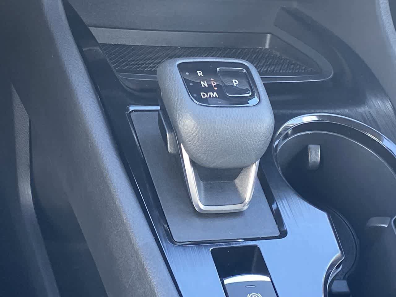 Used 2023 Nissan Rogue SV w/ SV Premium B Package AWD/4WD image 19