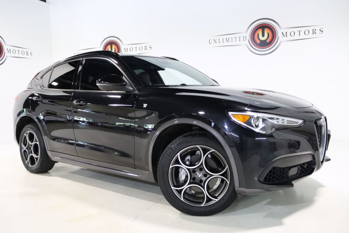 Used 2022 Alfa Romeo Stelvio Ti AWD/4WD image 71