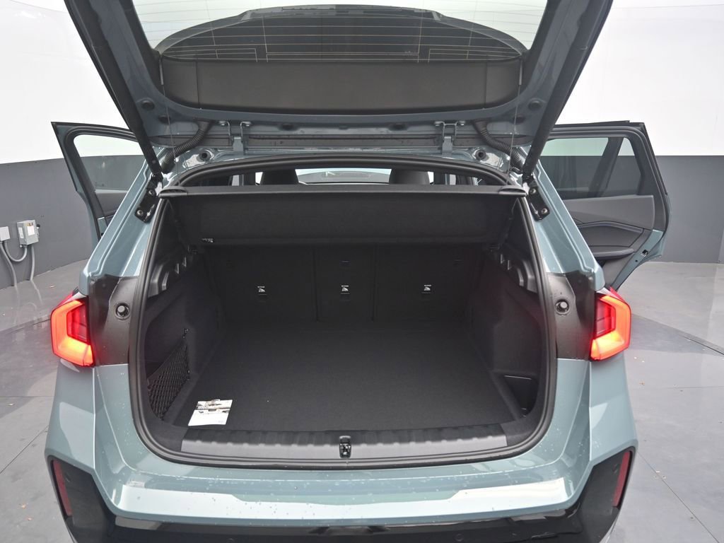 Certified 2025 BMW X1 M35i w/ Premium Package image 22