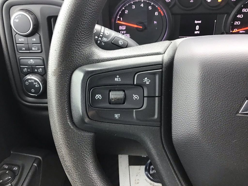 Used 2023 Chevrolet Silverado 1500 Custom image 30