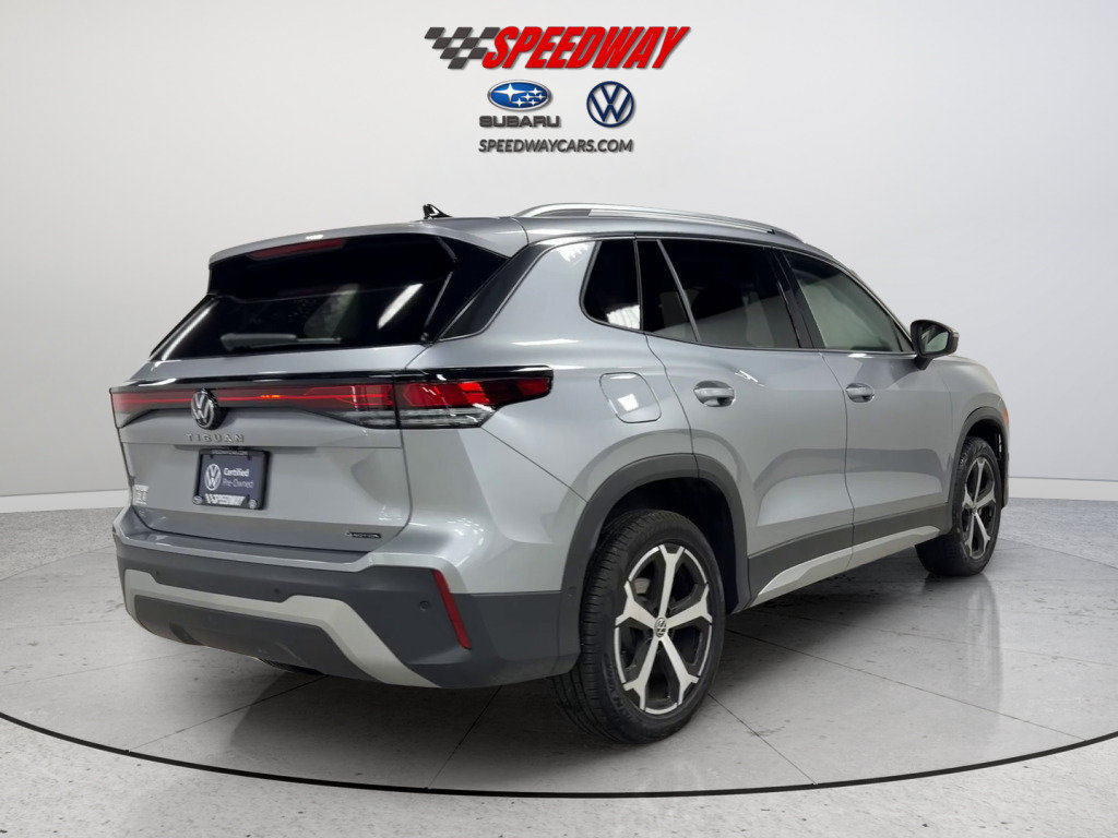 Certified 2025 Volkswagen Tiguan SE AWD/4WD image 6