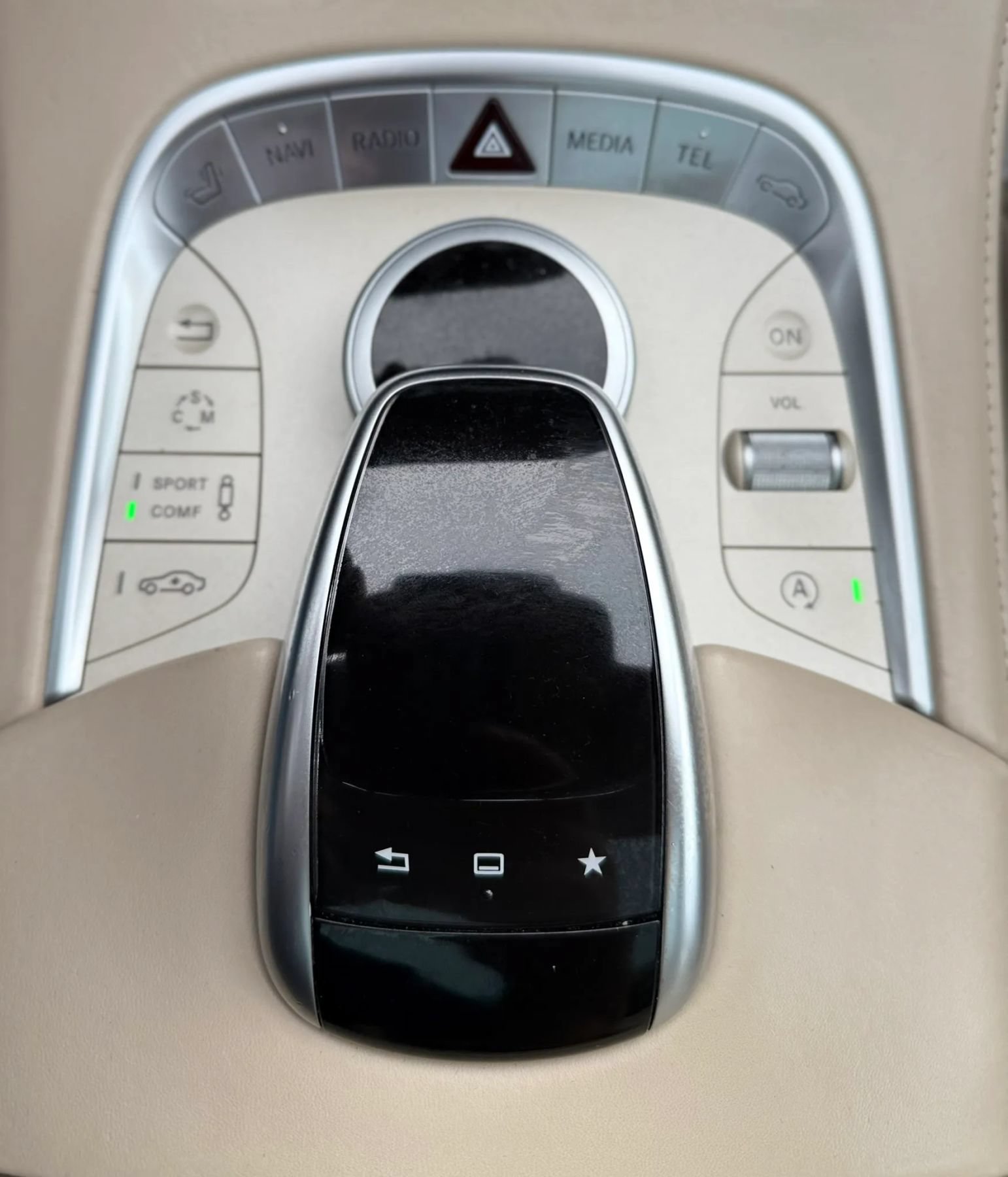 Used 2015 Mercedes-Benz S 63 AMG 4MATIC Sedan image 19