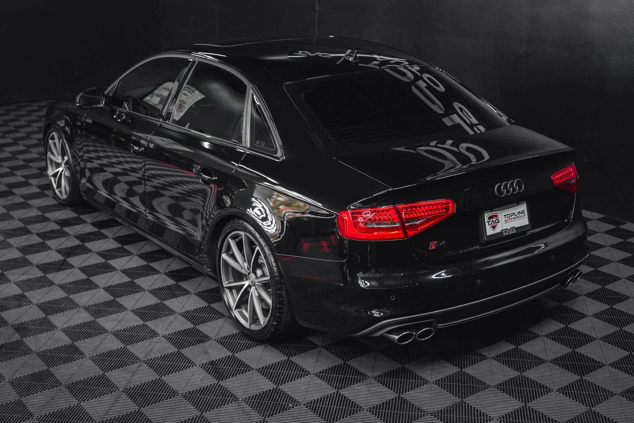 Used 2015 Audi S4 Premium Plus w/ Technology Package AWD/4WD image 25