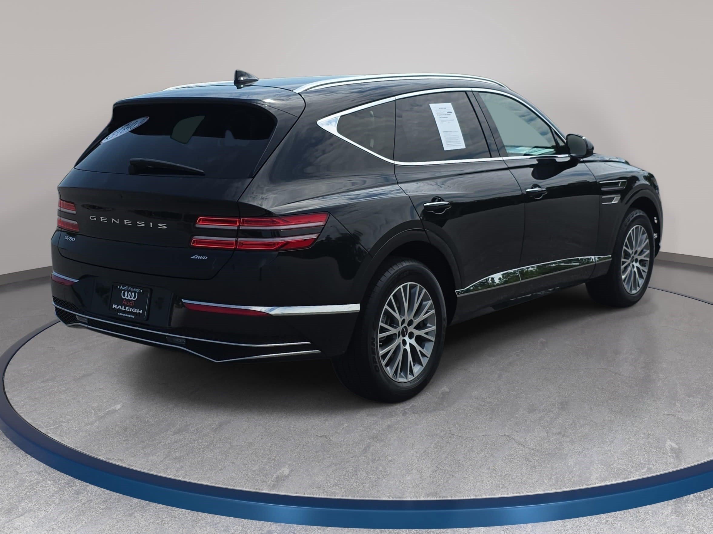 Used 2025 Genesis GV80 2.5T Standard AWD/4WD image 5