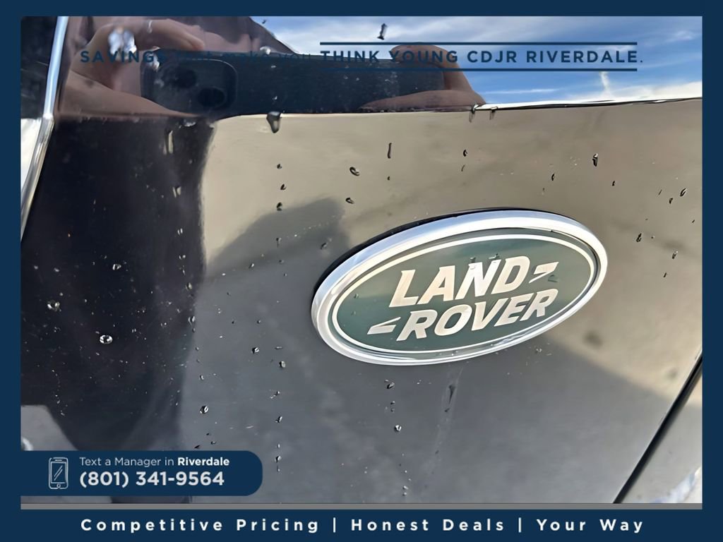 Used 2020 Land Rover Range Rover Evoque SE image 14