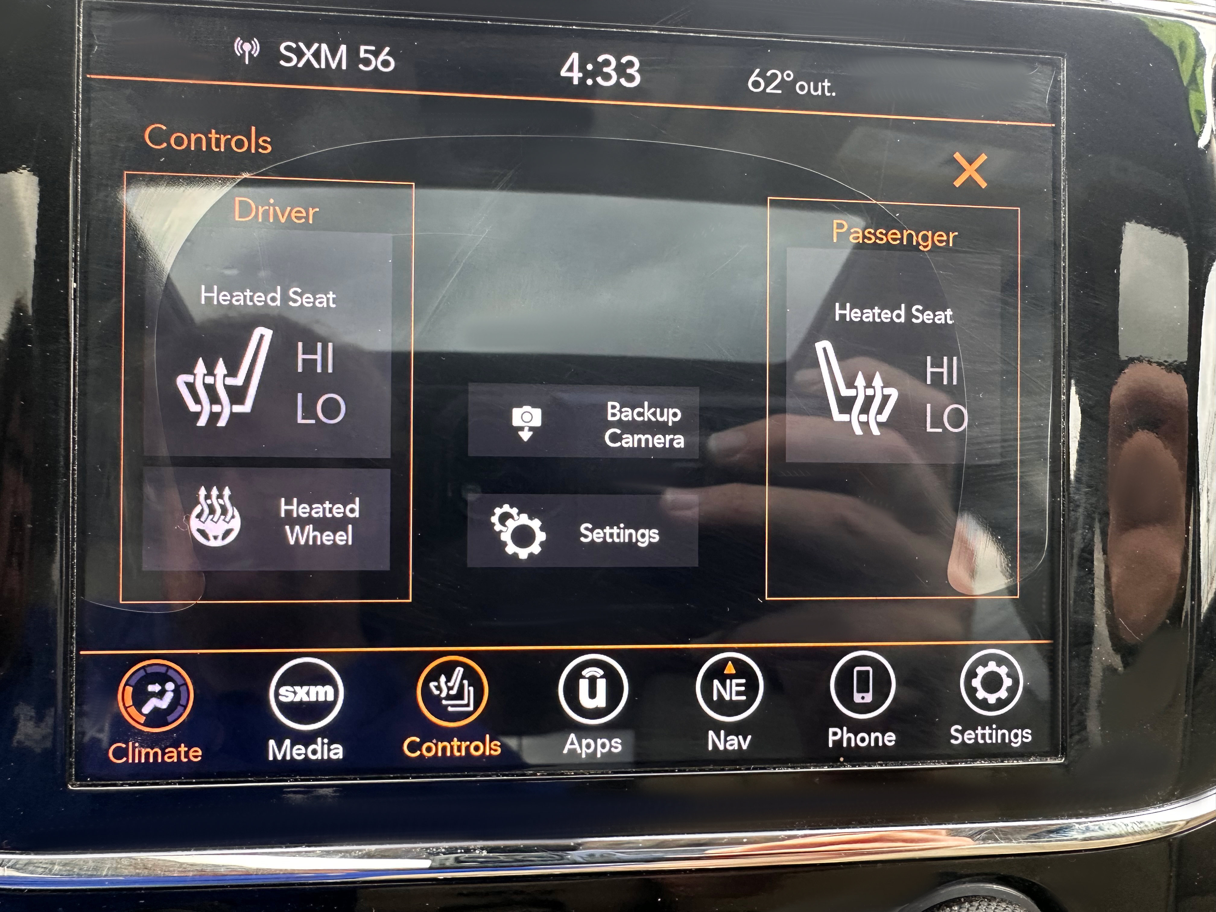 Used 2020 Jeep Grand Cherokee Limited w/ Premium Lighting Group AWD/4WD image 28