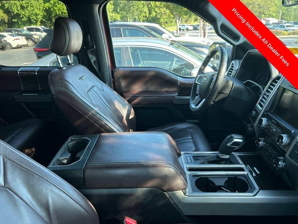 Used 2016 Ford F150 Platinum w/ Equipment Group 701A Luxury AWD/4WD image 5