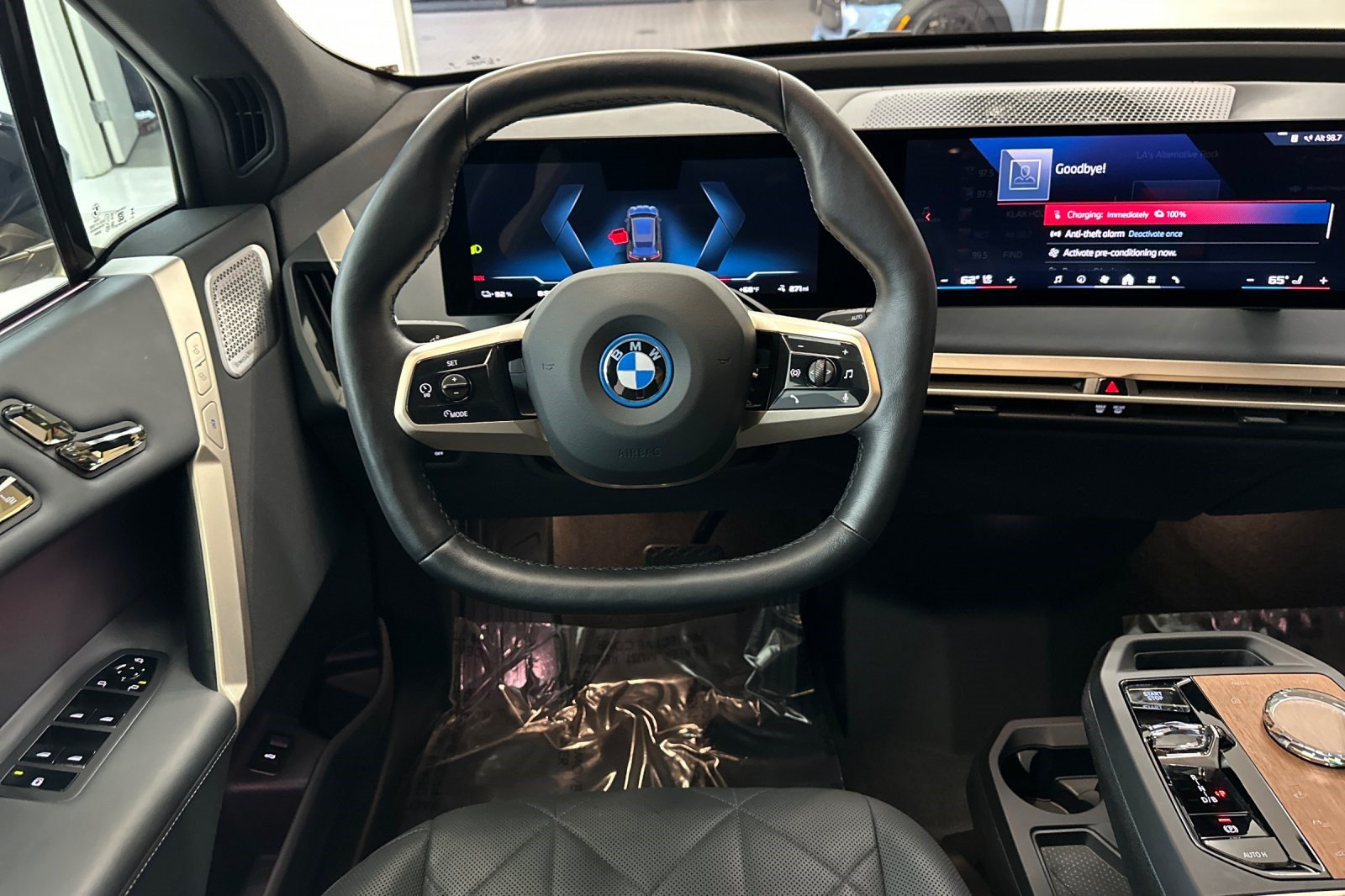 Certified 2024 BMW iX M60 AWD/4WD image 29