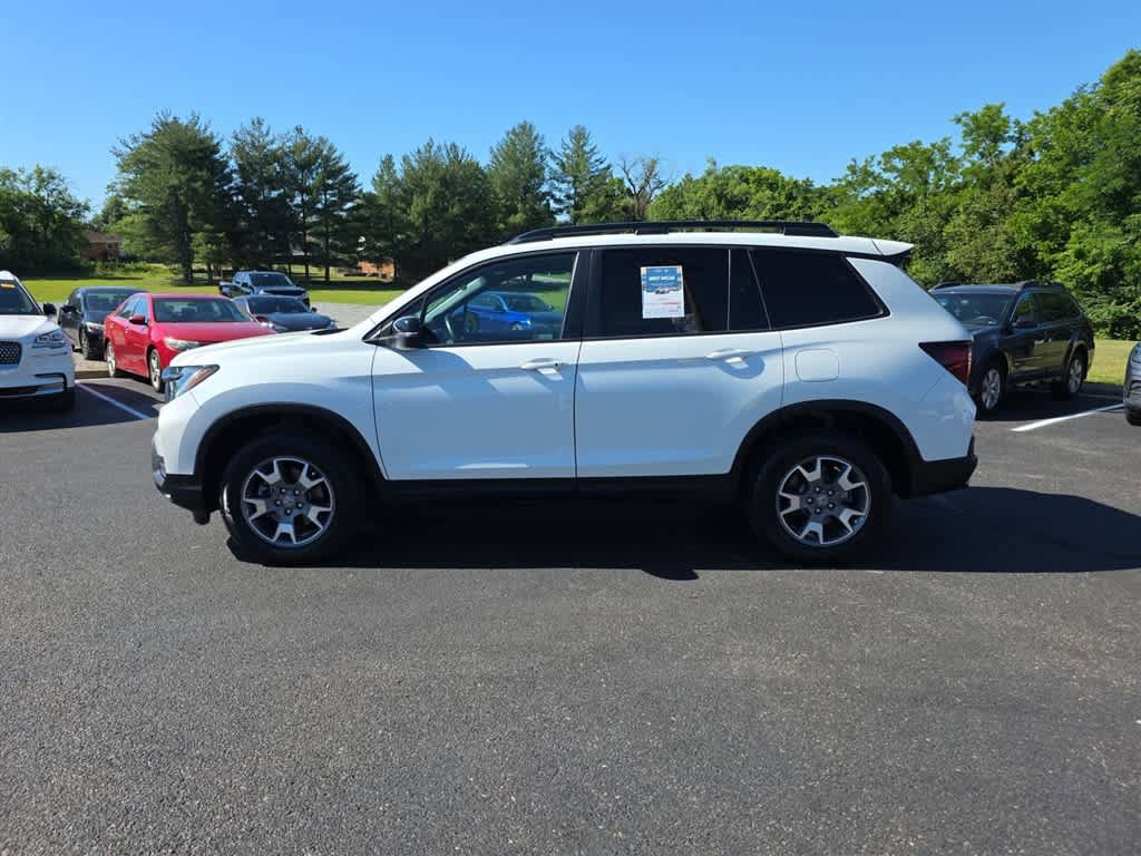 Certified 2023 Honda Passport TrailSport image 6