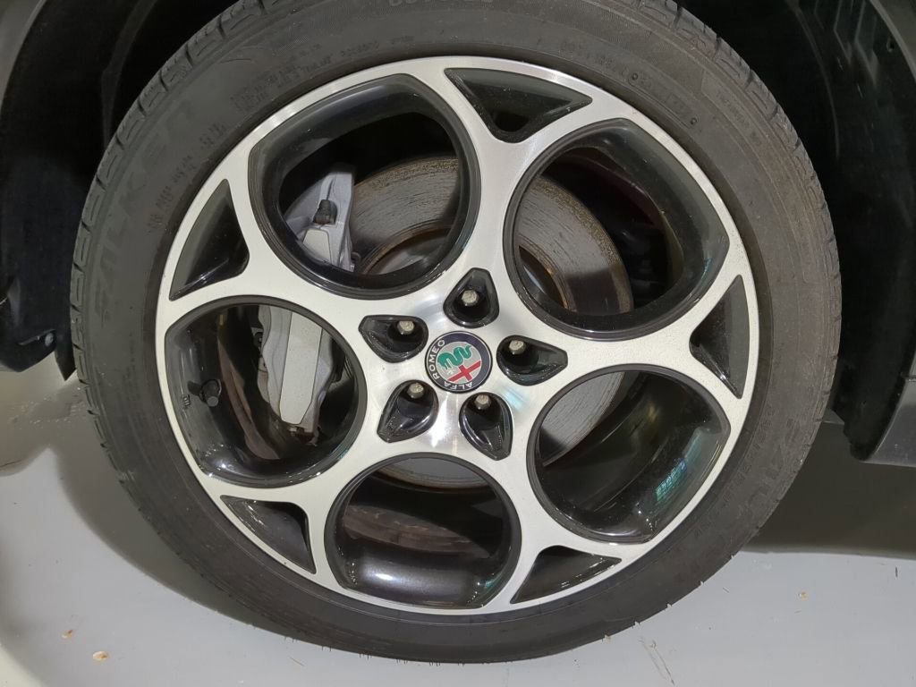 Used 2024 Alfa Romeo Tonale Ti AWD/4WD image 6
