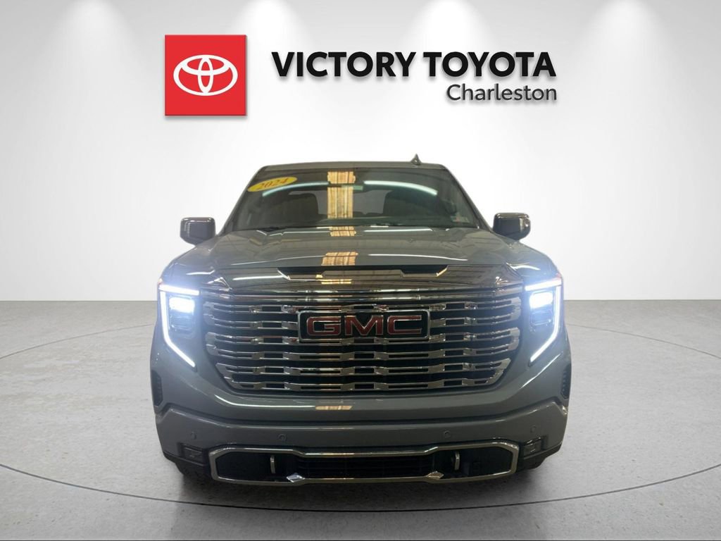 Used 2024 GMC Sierra 1500 Denali w/ Technology Package image 8