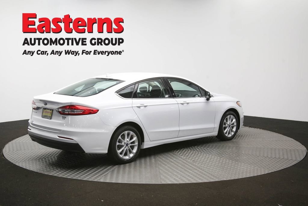 Used 2020 Ford Fusion SE FWD image 40