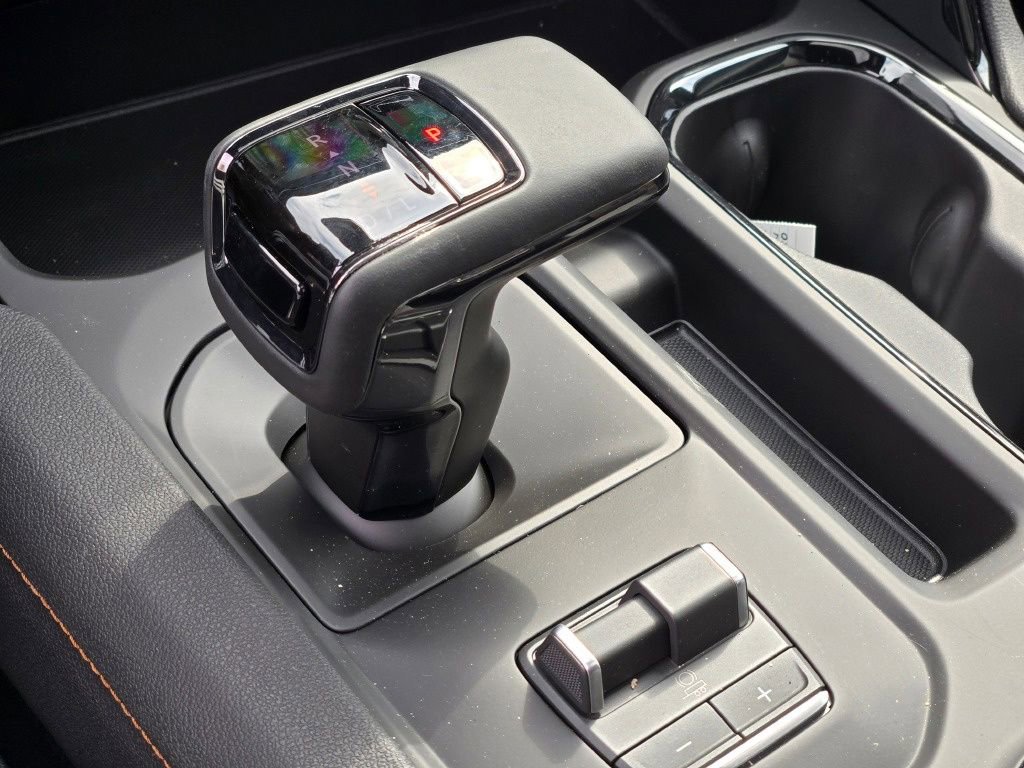 New 2026 GMC Sierra 1500 AT4 w/ AT4 Premium Package AWD/4WD image 43