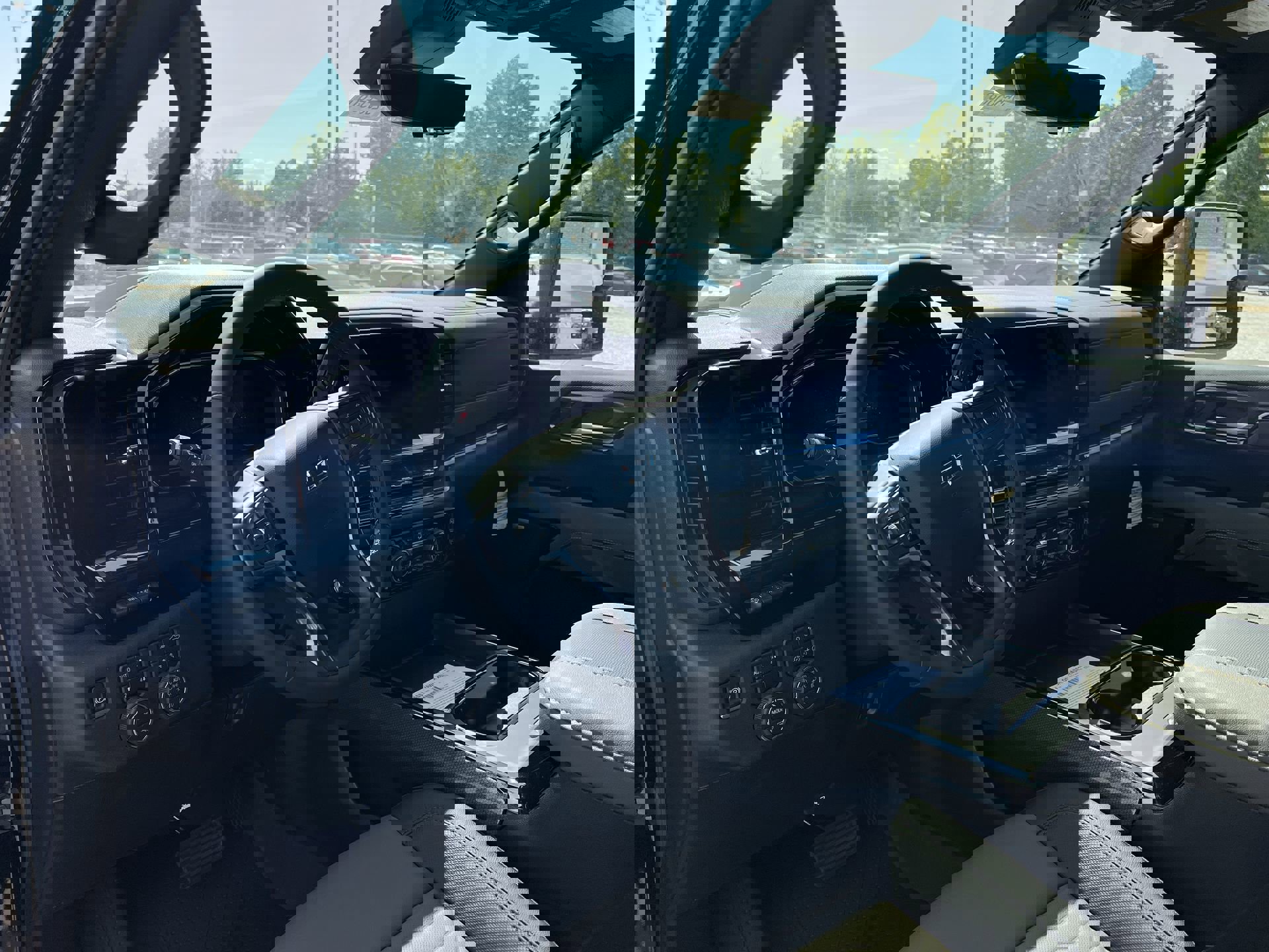 New 2025 Chevrolet Silverado 2500 ZR2 w/ Technology Package image 46