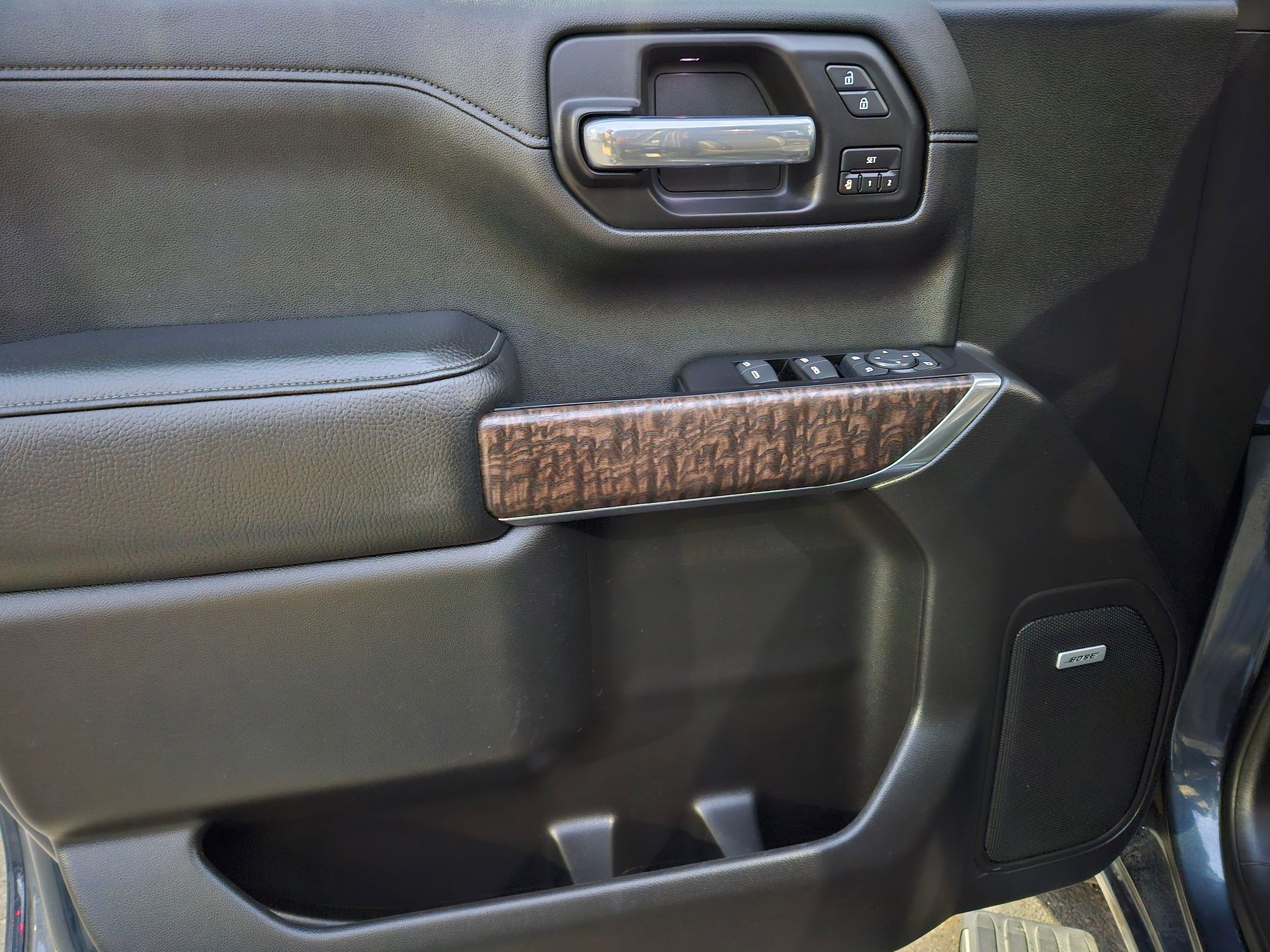 Used 2019 GMC Sierra 1500 Denali w/ Denali Ultimate Package image 15