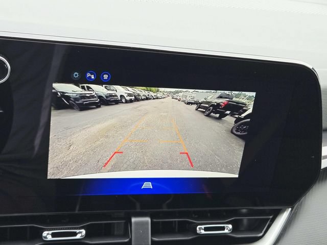 New 2027 Chevrolet Equinox LT FWD image 22