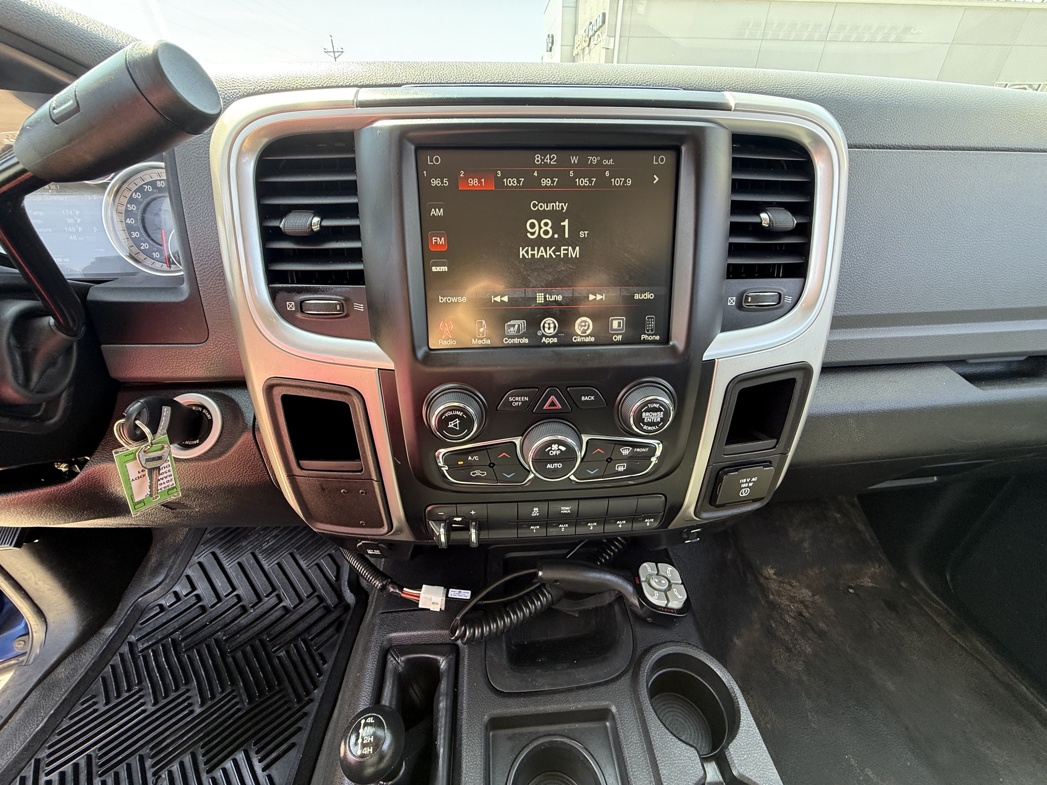 Used 2016 RAM 3500 SLT w/ Quick Order Package 27G SLT AWD/4WD image 19