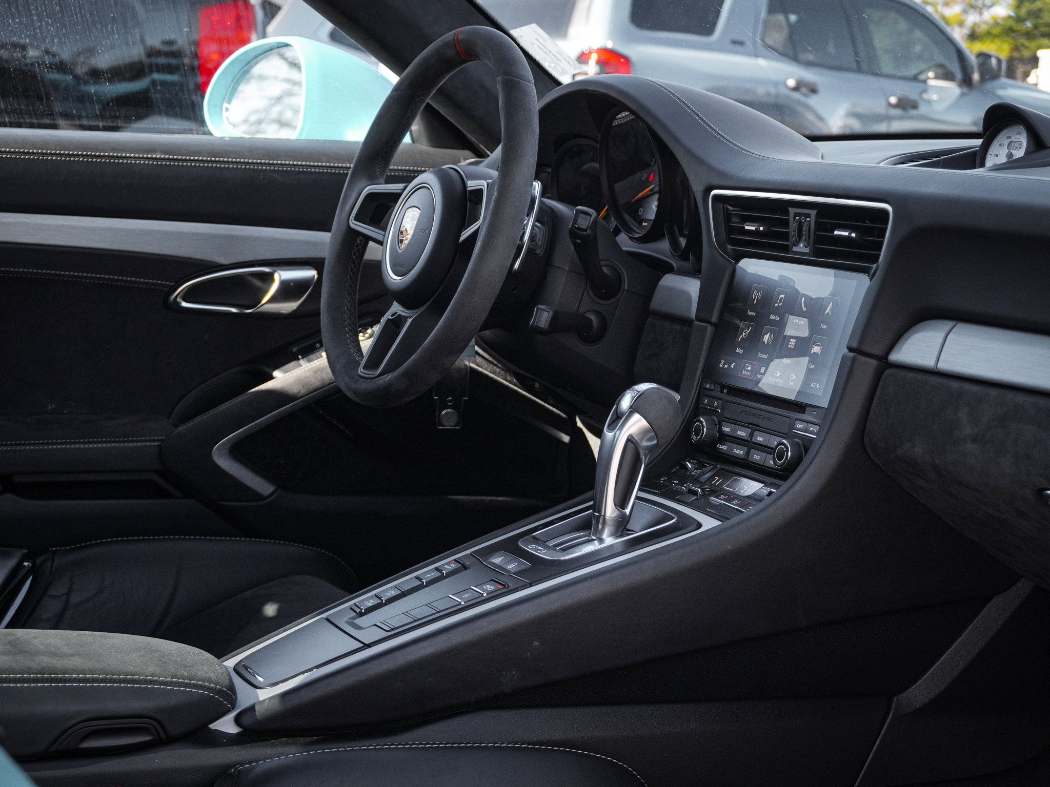 Used 2018 Porsche 911 GT3 image 31