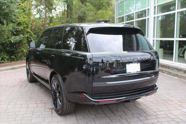 New 2025 Land Rover Range Rover Long Wheelbase SE image 13