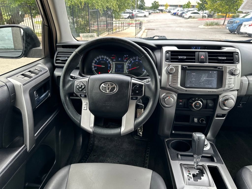 Used 2018 Toyota 4Runner SR5 Premium AWD/4WD image 30