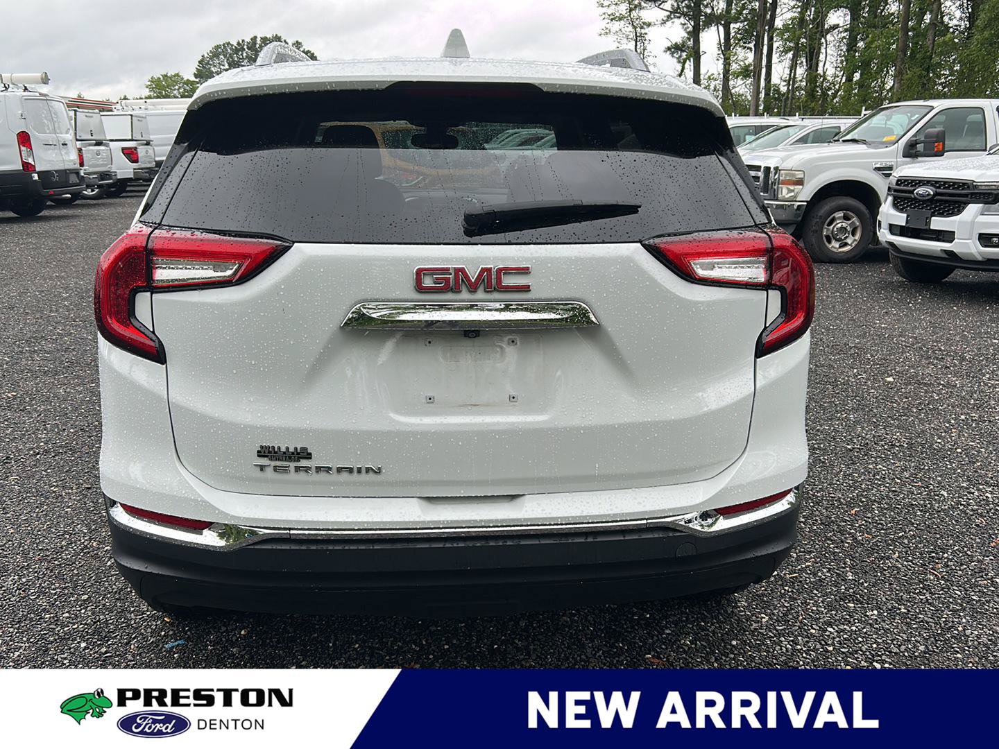 Used 2023 GMC Terrain SLT FWD image 5