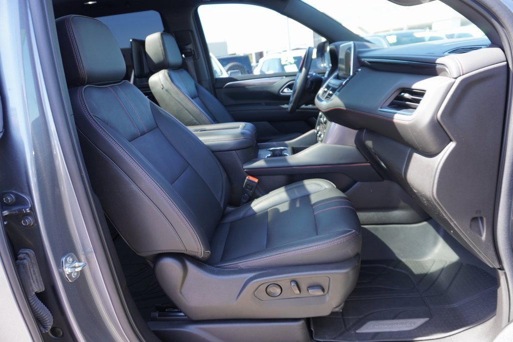 Used 2021 Chevrolet Tahoe RST w/ Luxury Package image 27