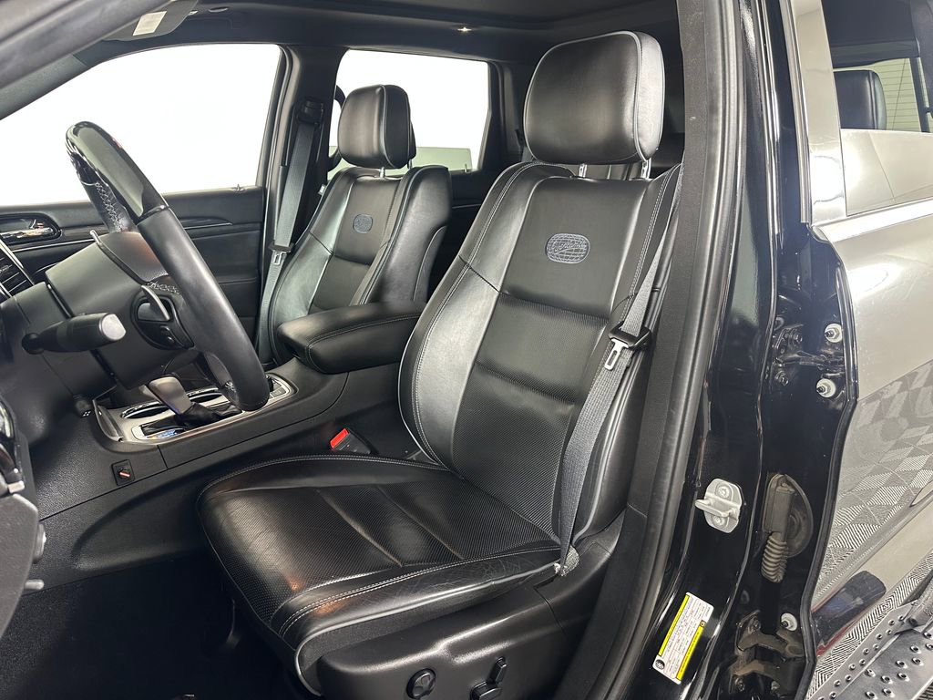 Used 2020 Jeep Grand Cherokee Overland image 20