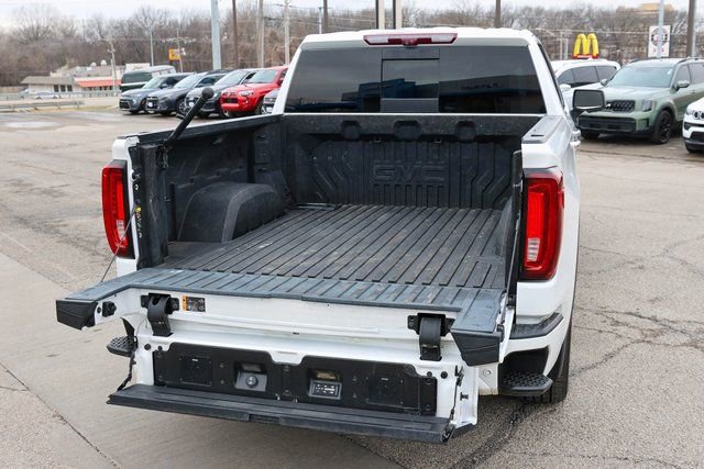 Used 2023 GMC Sierra 1500 Denali Ultimate image 11