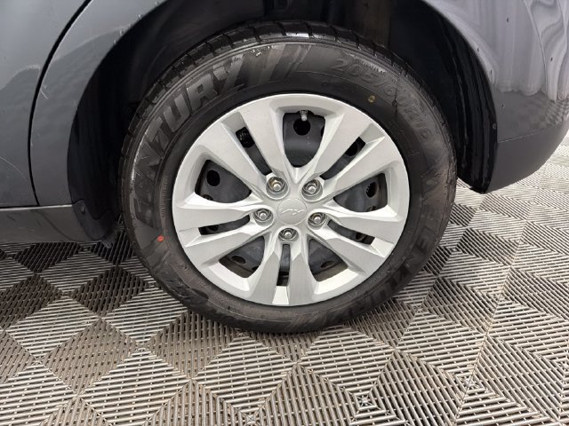 Certified 2023 Kia Soul LX FWD image 29