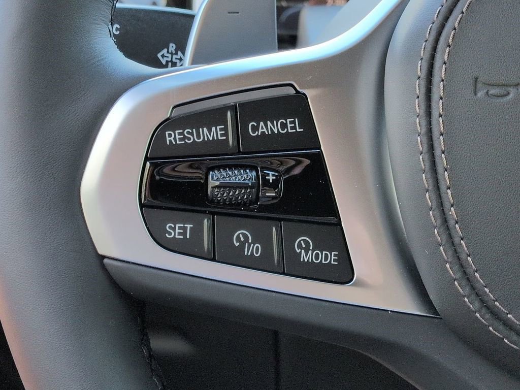 New 2026 BMW X5 xDrive40i w/ M Sport Package image 24