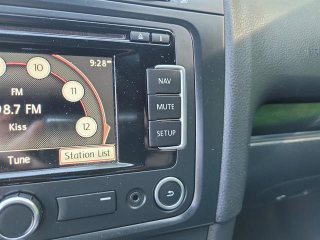 Used 2013 Volkswagen GTI Driver's Edition FWD image 13