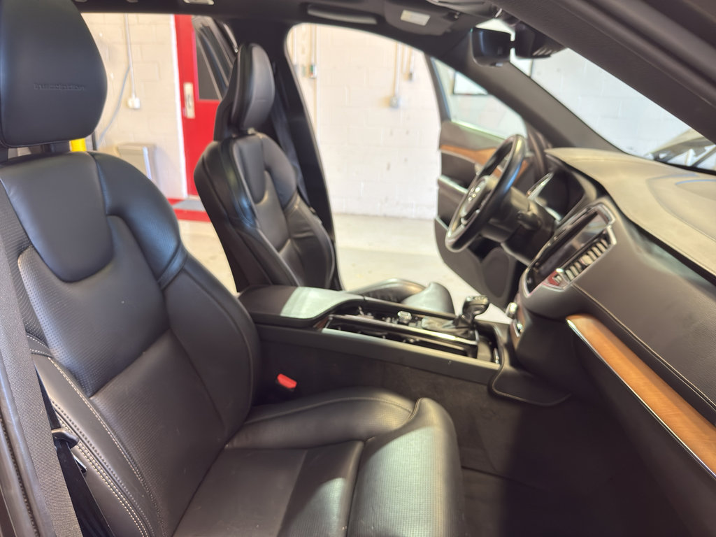 Used 2018 Volvo XC90 T6 Inscription w/ Convenience Package image 23
