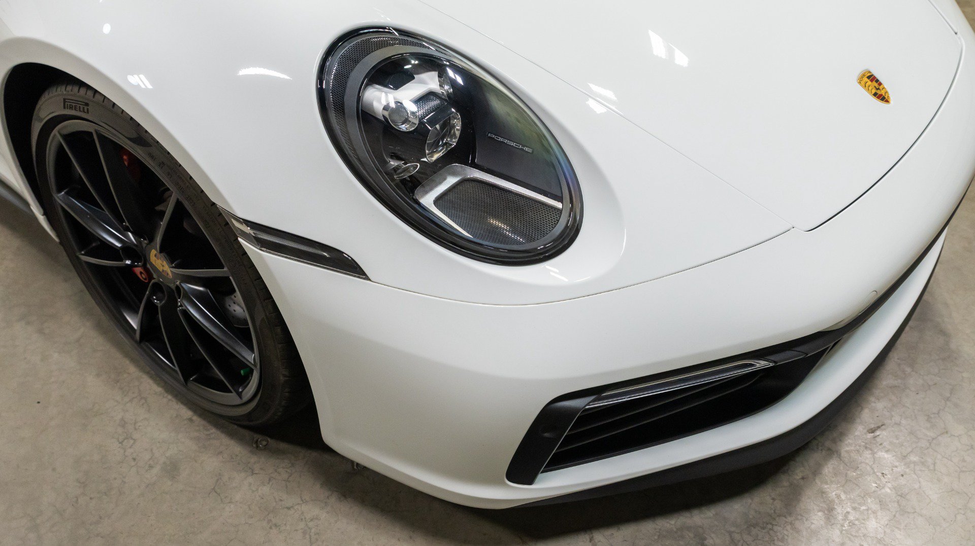 Used 2020 Porsche 911 Carrera 4S AWD/4WD image 17