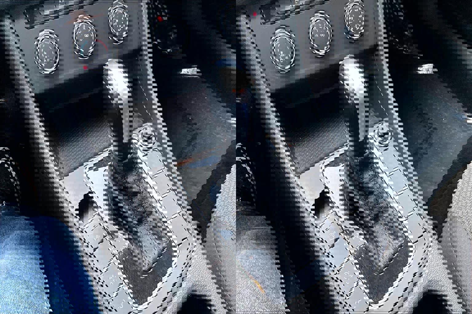 Used 2020 Volkswagen Jetta S w/ Driver Assistance Package image 17