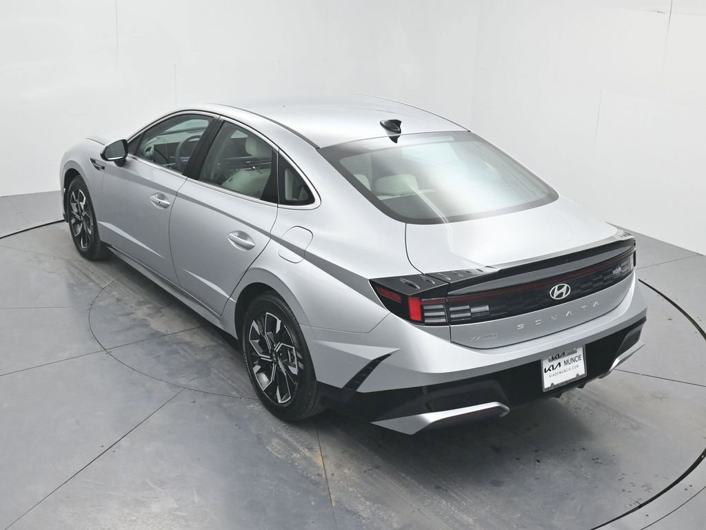 Used 2025 Hyundai Sonata SEL image 46