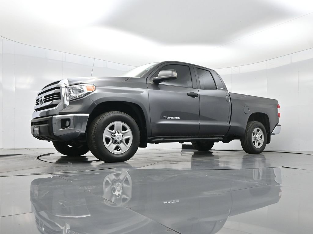 Used 2017 Toyota Tundra SR5 image 39