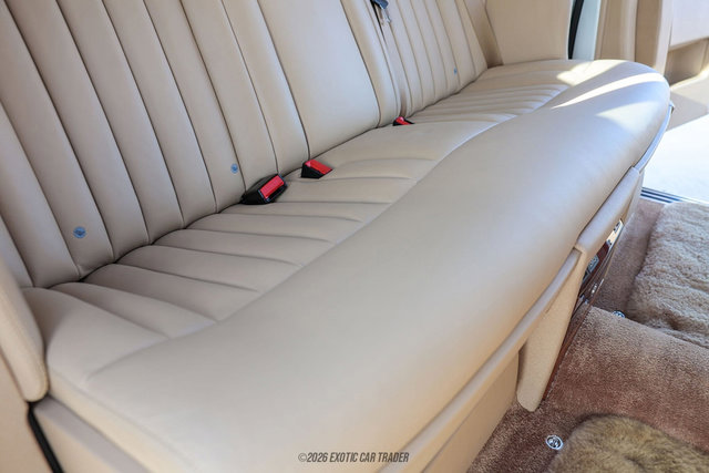 Used 2012 Rolls-Royce Phantom Sedan RWD image 49