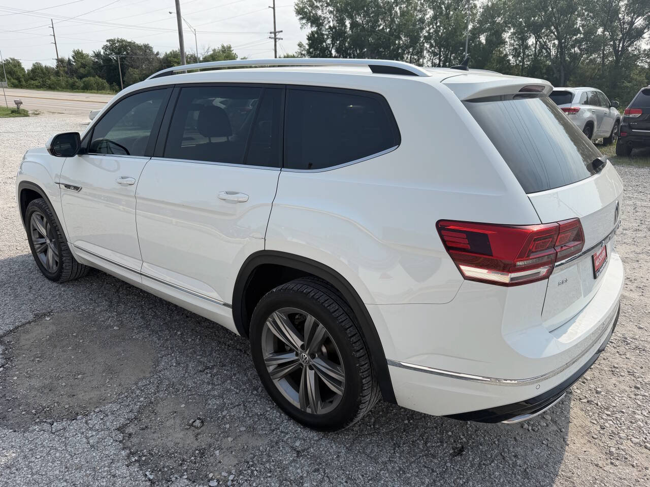 Used 2018 Volkswagen Atlas SEL AWD/4WD image 5