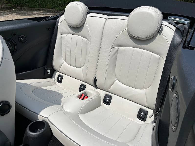 Used 2016 MINI Cooper Convertible FWD image 40