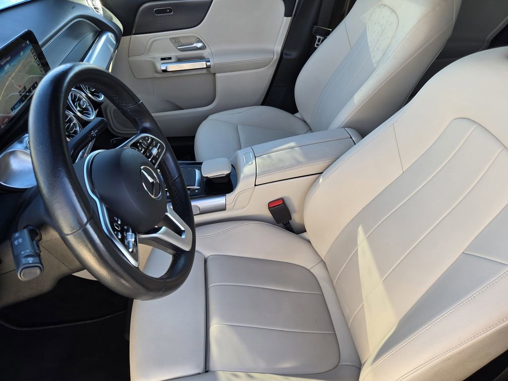 Used 2022 Mercedes-Benz GLB 250 image 8