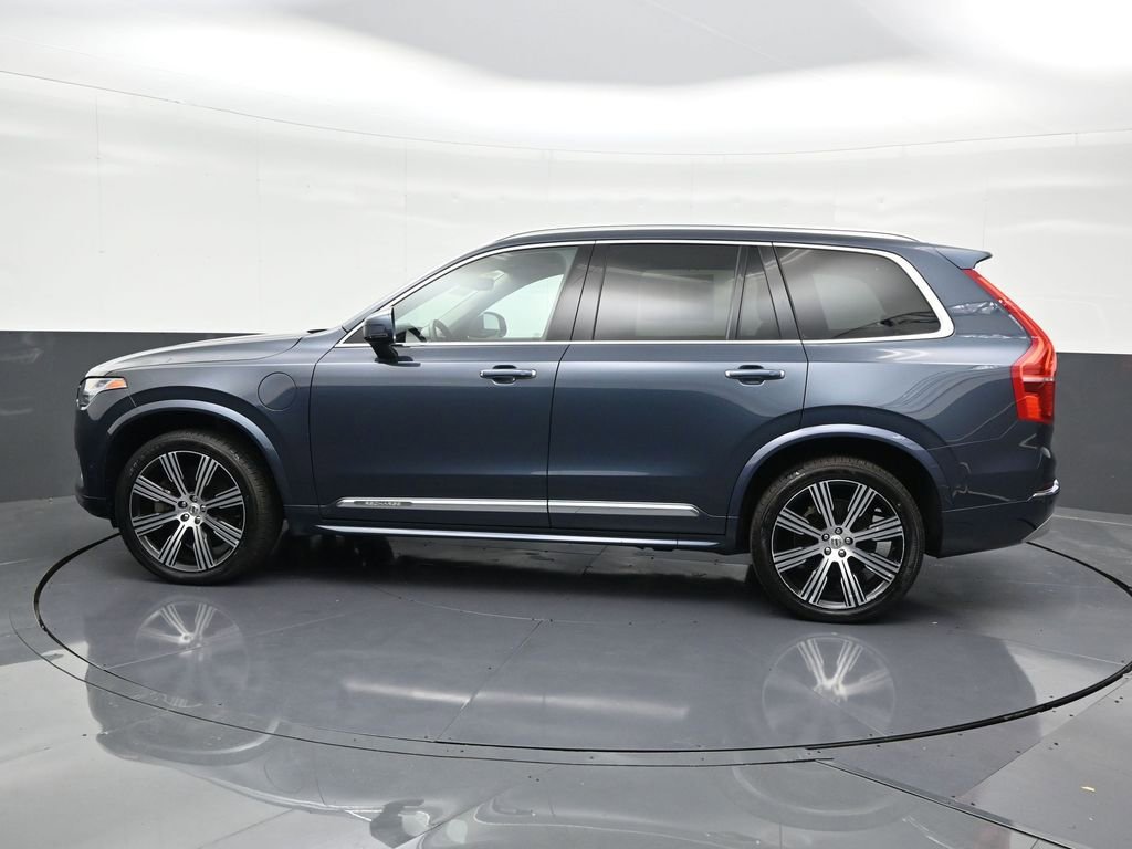 Certified 2022 Volvo XC90 T8 Inscription w/ Advanced Package image 2