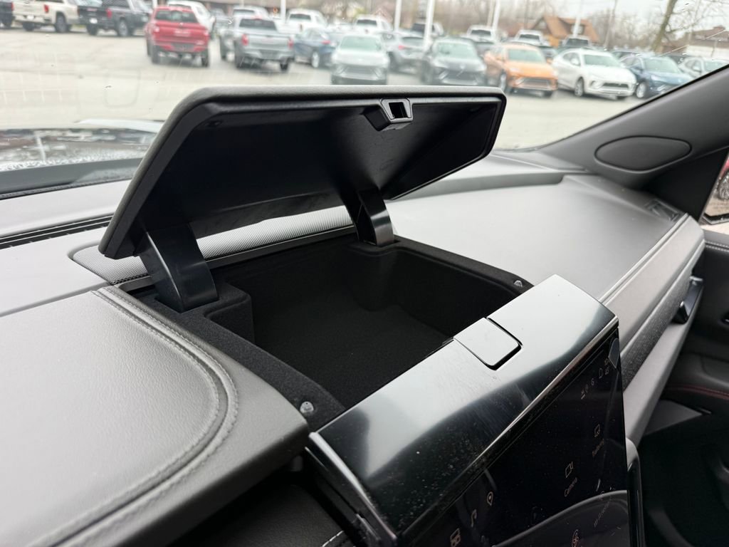 New 2026 GMC Yukon AT4 Ultimate image 32