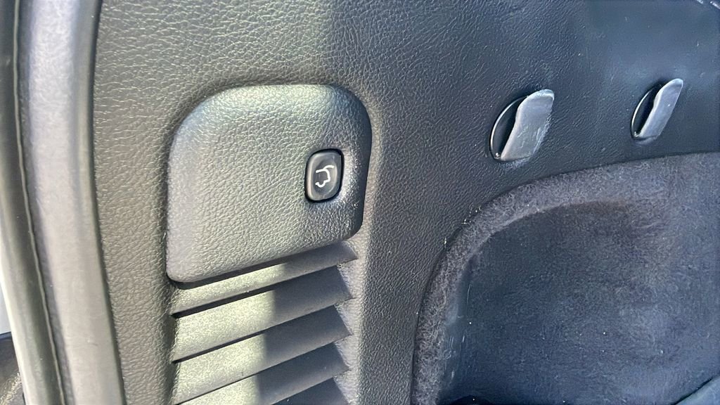 Used 2015 Jeep Grand Cherokee Limited image 31