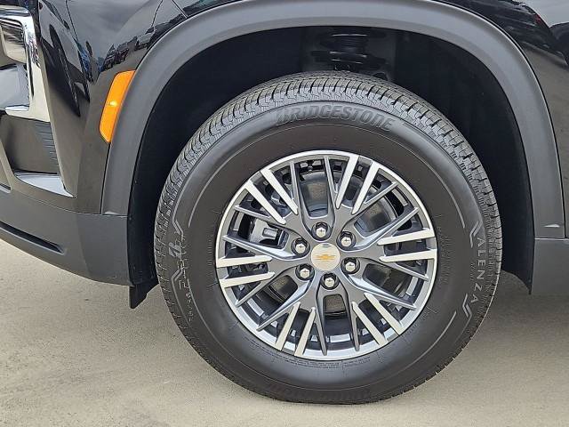 New 2026 Chevrolet Traverse LT w/ LPO, Cargo Package FWD image 33