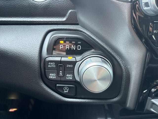 Used 2024 RAM 1500 Laramie AWD/4WD image 22