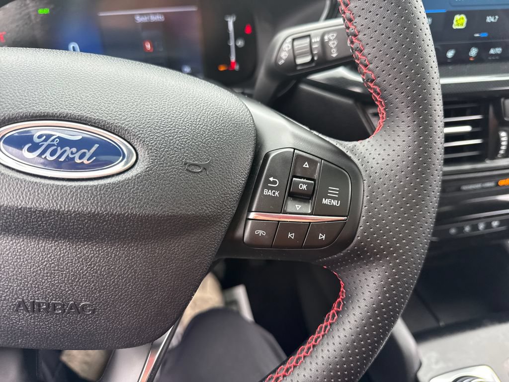 Used 2026 Ford Escape ST-Line Select w/ Tech Pack #1 AWD/4WD image 44